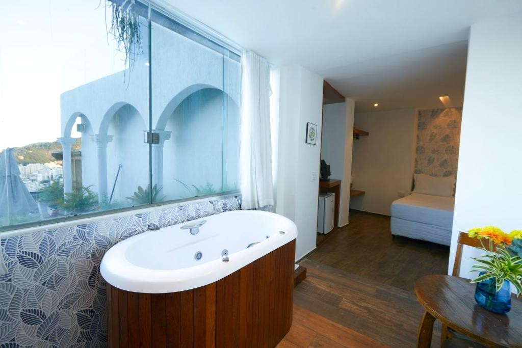 Suíte Cozy Leme — 1